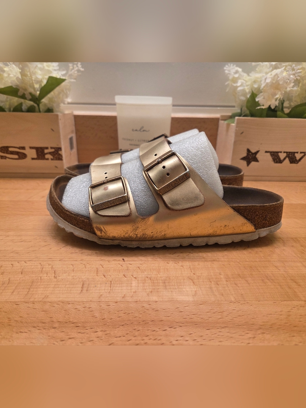 Birkenstock Arizona Sandals Metallic Gold Genuine Leather Womens Size EU 36 - Picture 3 of 10